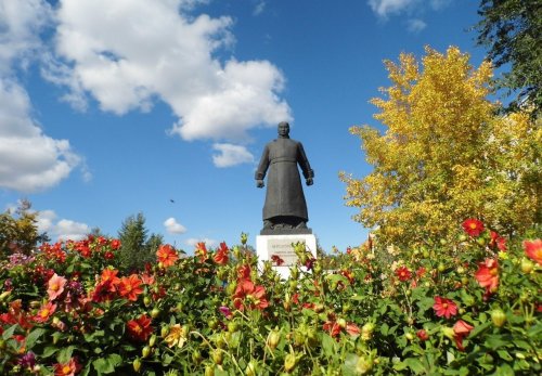 Памятник жертвам политических репрессий «Непокоренный»,Памятник, скульптура,Кызыл