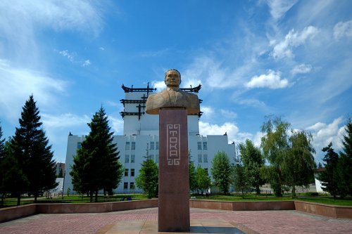 Памятник Салчак Тока,Памятник, скульптура,Кызыл