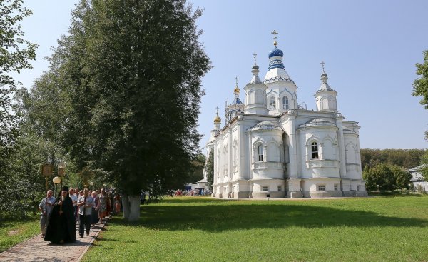 Свято-Богородичный Щегловский мужской монастырь
