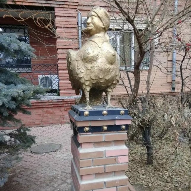 Птица Сирин,Памятник, скульптура,Тюмень