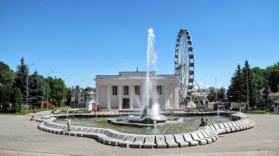 Собрание скульптур в городском парке,Скульптуры,Владимир