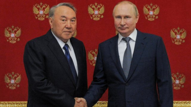Назарбаев встретился с Путиным в Москве