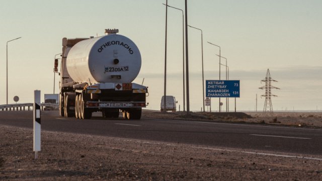 Запрет на вывоз бензина и дизтоплива вводит Казахстан