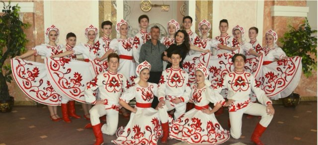 Ольга Шастина, руководитель народного ансамбля танца «Раздолье», стала победителем областного конкурса Лучший по профессии