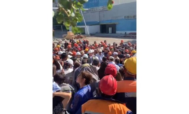 Забастовка в Карагандинской области – шахтеры требуют повышения зарплат