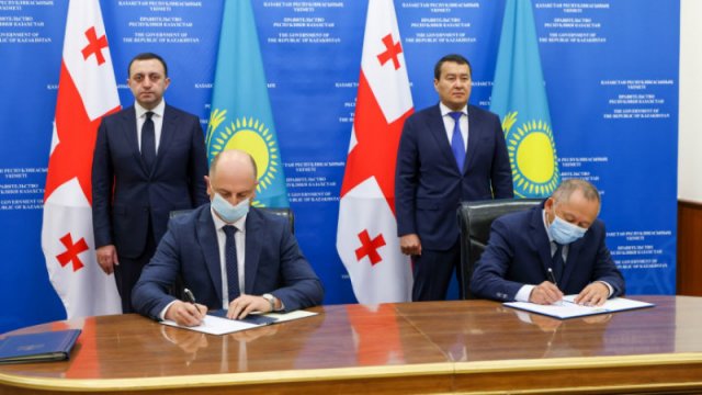 Казахстан и Грузия подписали ряд соглашений