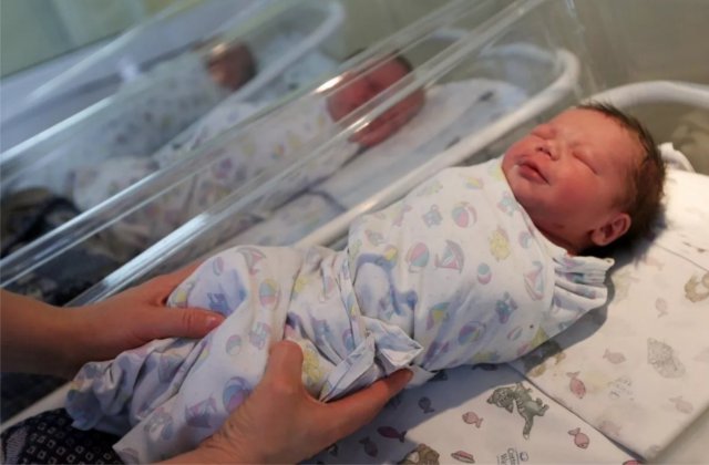 Фото новости: За первые сутки 2023 года в Ростовской области родилось 90 малышей   