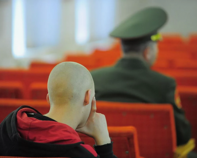 Военком Якутии оштрафовал жителя Нерюнгри за уклонение от военной службы на 35 тыс. рублей