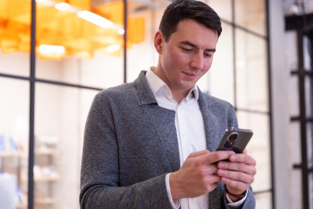 МегаФон запустил платформу, где можно подключить тарифы других операторов