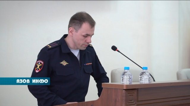 ПРОБЛЕМА АЗОВСКОЙ ПОЛИЦИИ - НЕКОМПЛЕКТ КАДРОВ