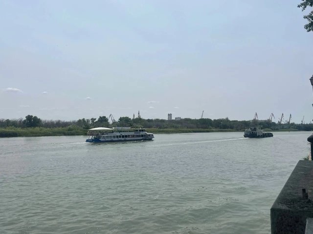 😱 В Азове девочка погибла во время прогулки на катере   